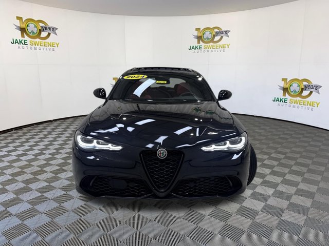 Used 2024 Alfa Romeo Giulia Veloce AWD/4WD image 3
