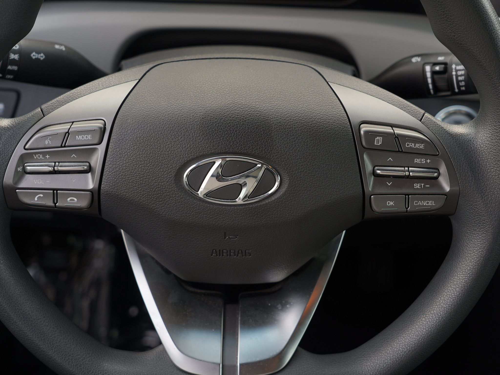 Used 2020 Hyundai Ioniq Blue FWD image 26