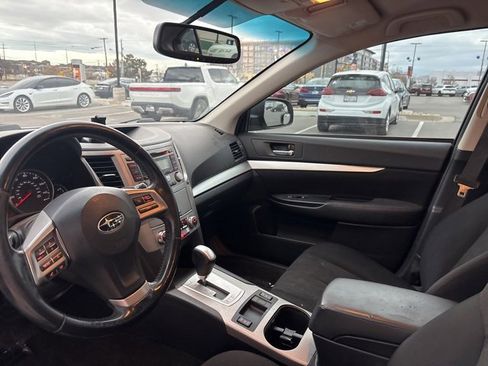 Used 2013 Subaru Legacy 2.5i Premium w/ All-Weather Pkg image 15