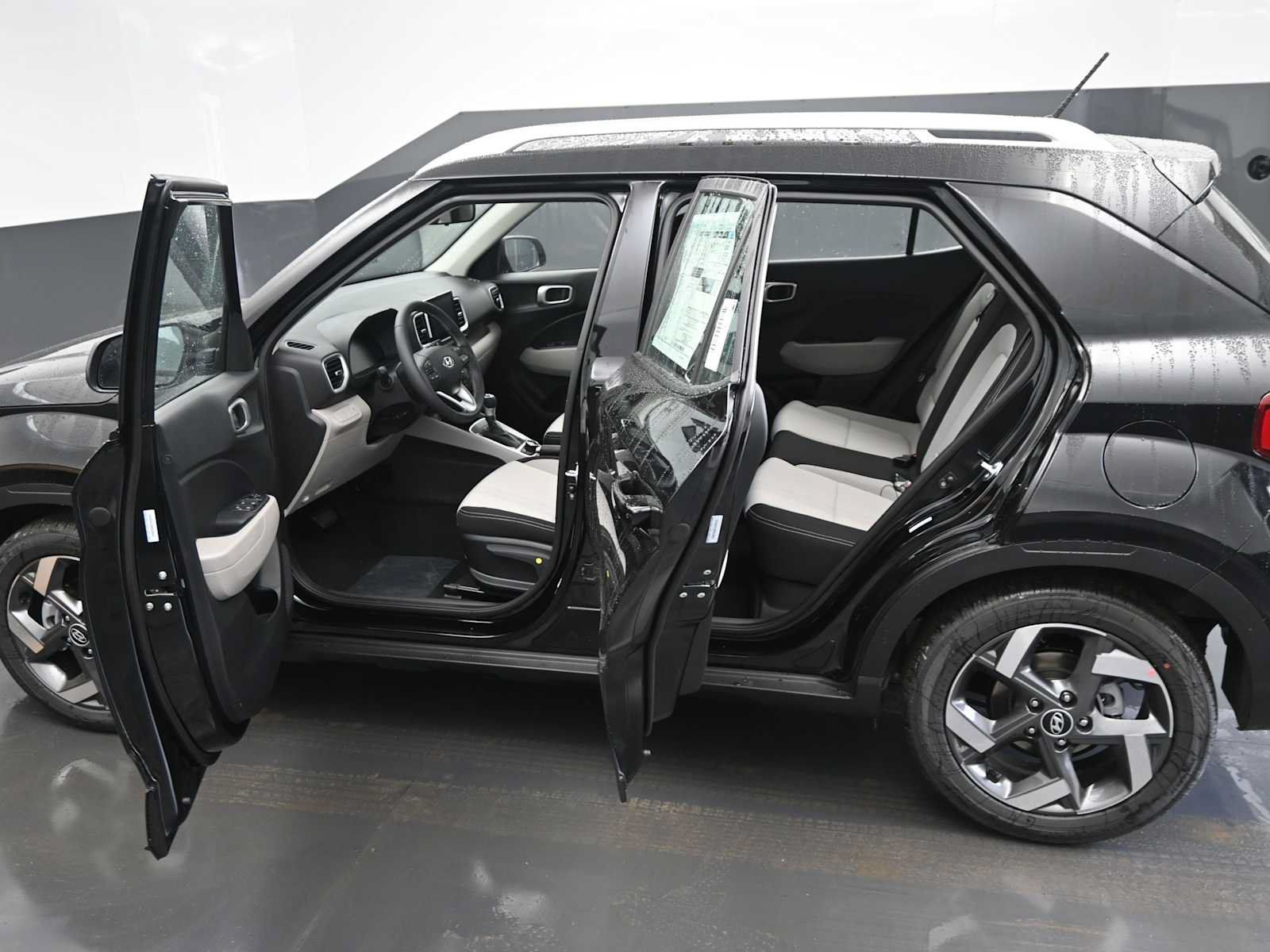 New 2026 Hyundai Venue SEL FWD image 22