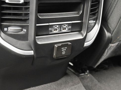 Used 2022 RAM 1500 Big Horn image 39