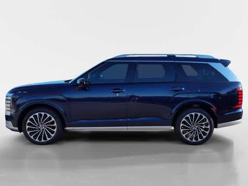 New 2026 Hyundai Palisade Calligraphy FWD image 3