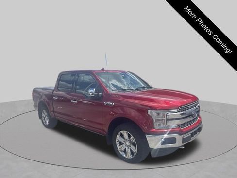 Used 2018 Ford F150 Lariat w/ Equipment Group 502A Luxury AWD/4WD image 4
