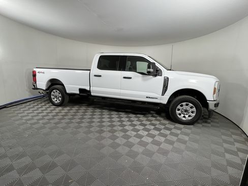 Certified 2024 Ford F250 XLT w/ 360-Degree Camera Package AWD/4WD image 5