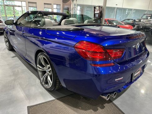 Used 2012 BMW M6 Convertible RWD image 34