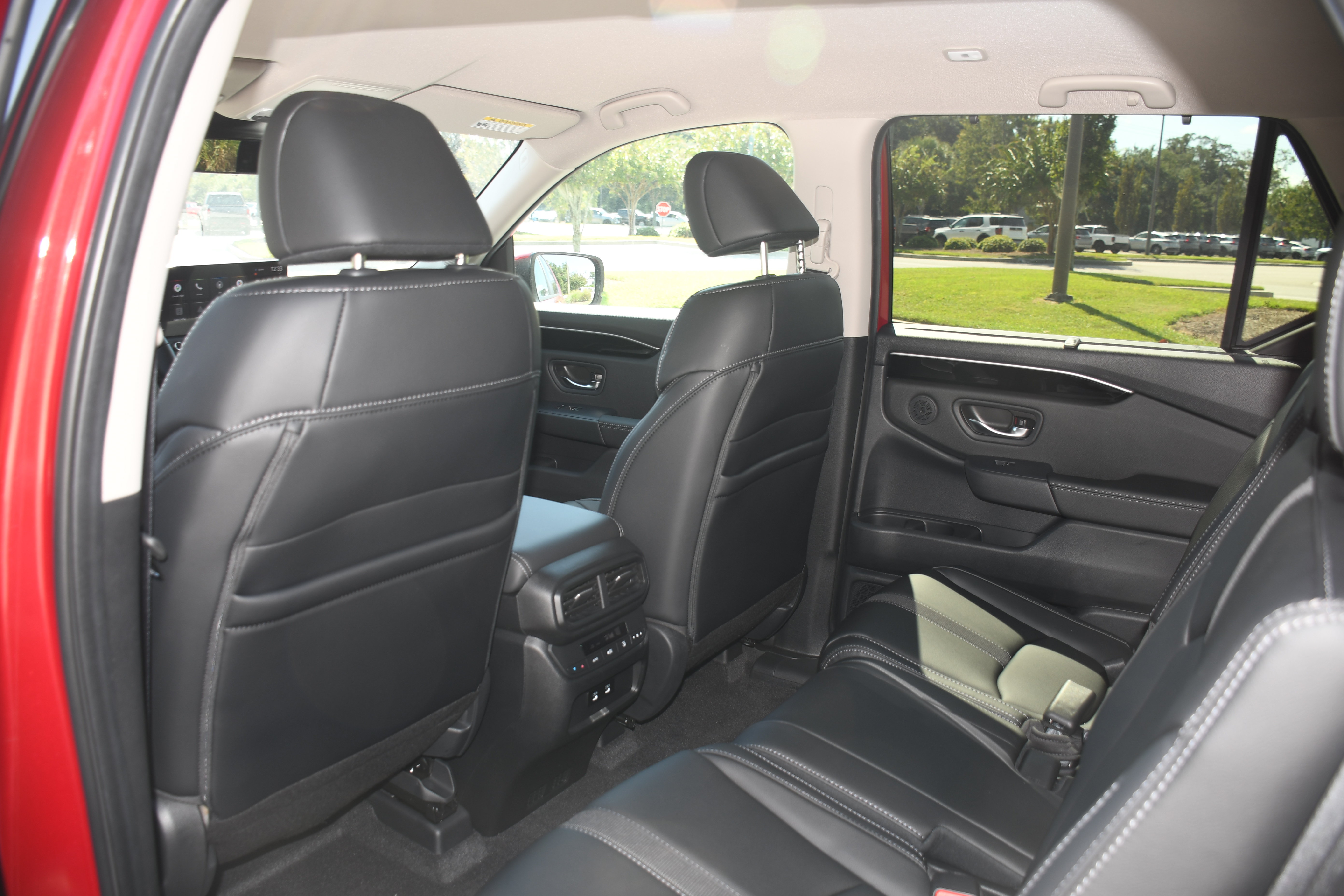 New 2026 Honda Pilot EX-L image 8
