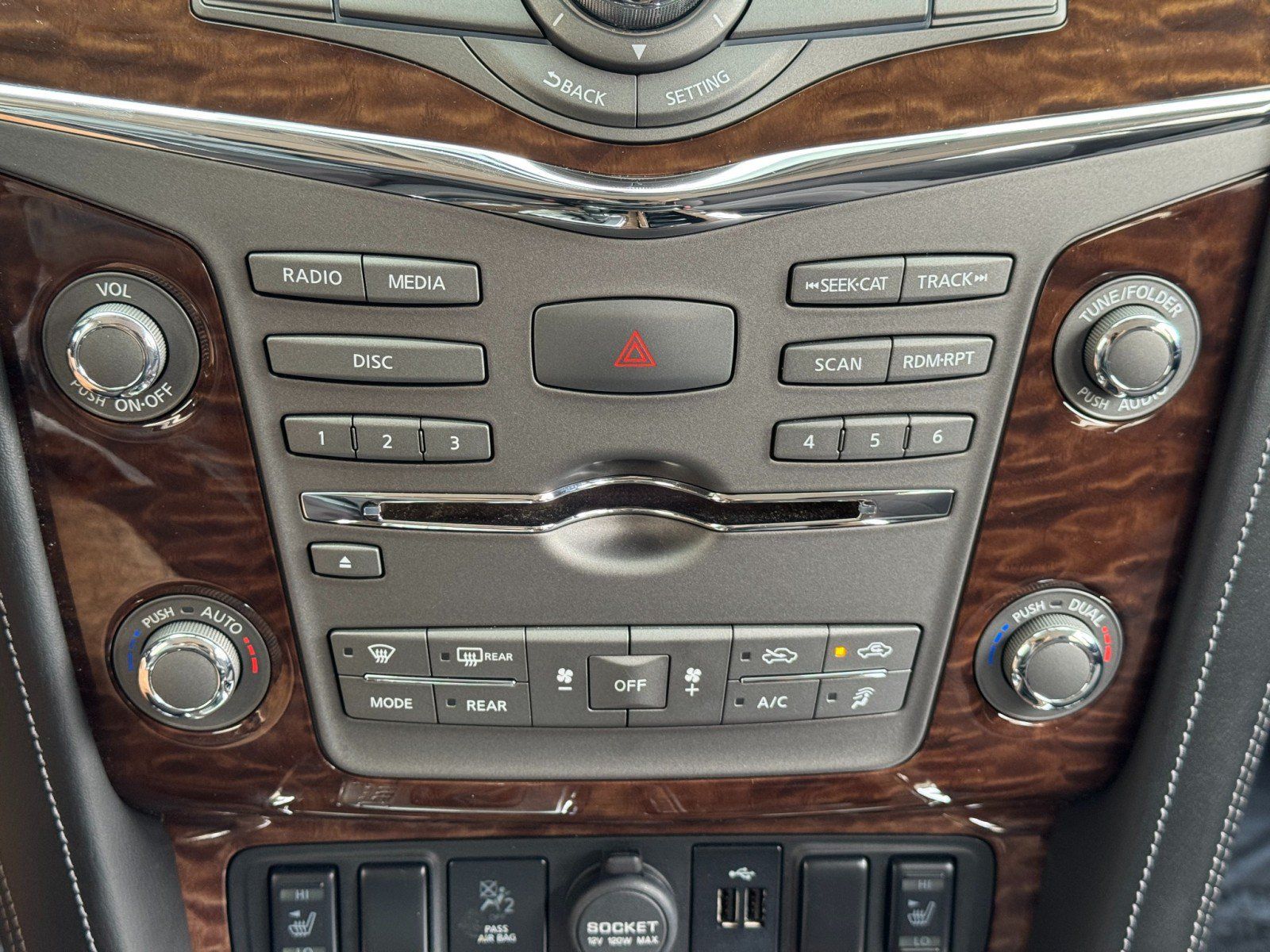 Used 2019 Nissan Armada SV w/ Driver Package RWD image 26