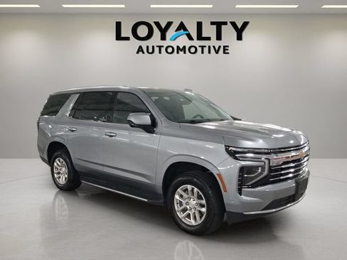 Used 2025 Chevrolet Tahoe LT AWD/4WD image 6