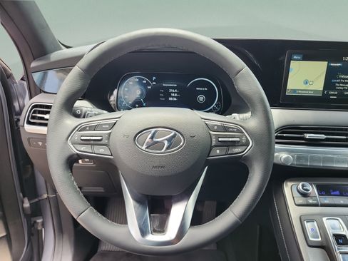 Used 2020 Hyundai Palisade Limited FWD image 9