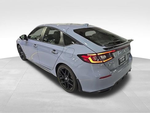 Used 2024 Honda Civic Sport image 5