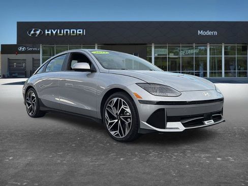 Certified 2023 Hyundai Ioniq 6 SEL RWD image 3