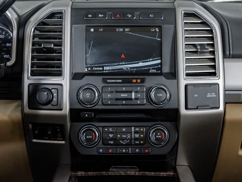 Used 2017 Ford F350 Lariat w/ Lariat Value Package image 25