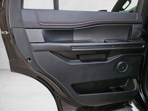 Used 2019 Ford Expedition Limited w/ Equipment Group 303A image 21