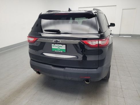 Used 2019 Chevrolet Traverse LT w/ LT Premium Package AWD/4WD image 7