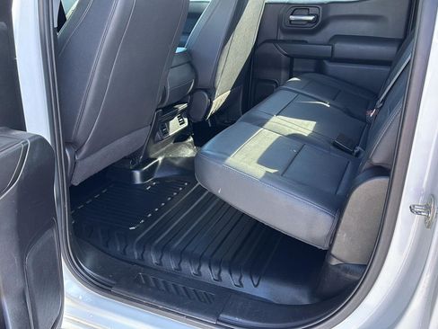 Used 2023 GMC Sierra 1500 Pro w/ Pro Value Package image 17