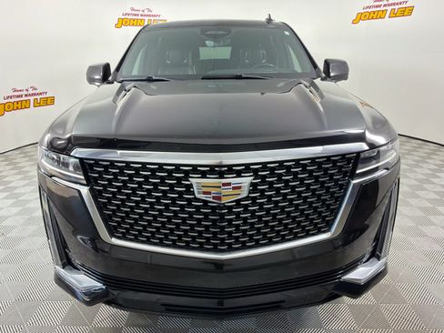 Used 2021 Cadillac Escalade ESV Premium Luxury RWD image 9