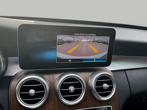 Used 2019 Mercedes-Benz C 300 Sedan image 25