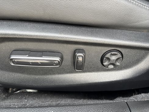 Used 2021 Honda Accord Touring image 14