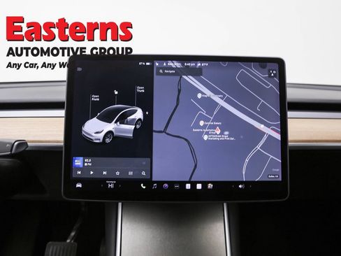 Used 2021 Tesla Model Y Long Range image 12