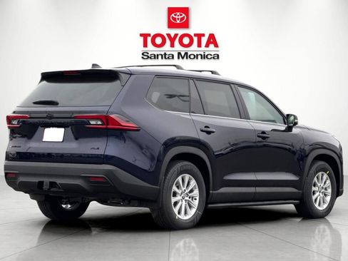 New 2026 Toyota Grand Highlander AWD Hybrid image 3