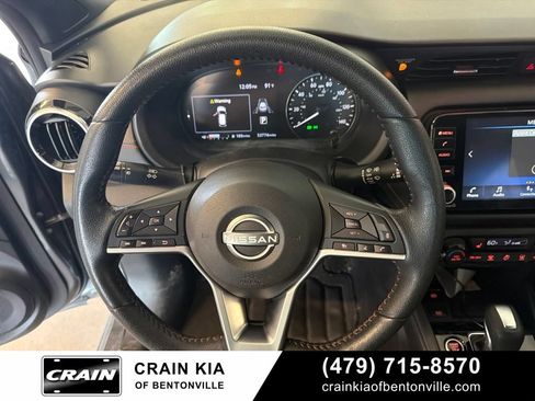 Used 2022 Nissan Kicks SR w/ Premium Package FWD image 20