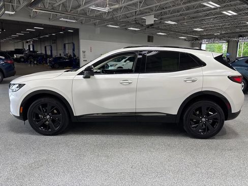 Used 2023 Buick Envision Essence w/ Sport Touring Package AWD/4WD image 4