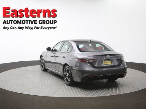 Used 2024 Alfa Romeo Giulia Veloce AWD/4WD image 65