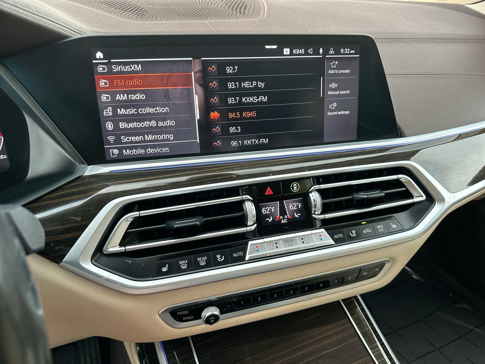 Used 2019 BMW X7 xDrive40i w/ Cold Weather Package AWD/4WD image 16