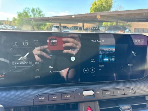 Used 2025 Kia K4 GT-Line w/ GT-Line Sunroof Package image 29