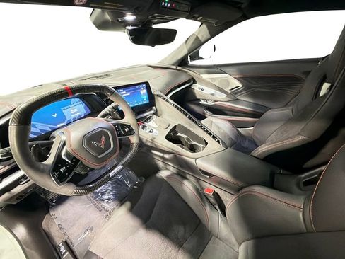 Used 2024 Chevrolet Corvette Z06 image 21