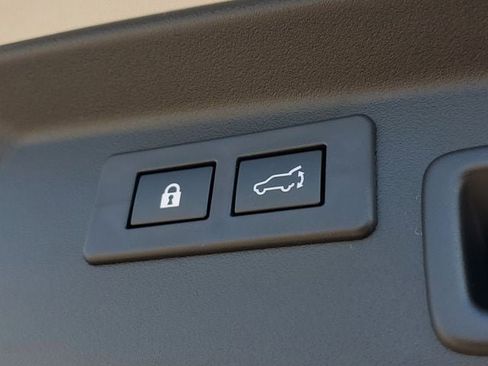 New 2026 Subaru Outback Premium image 9