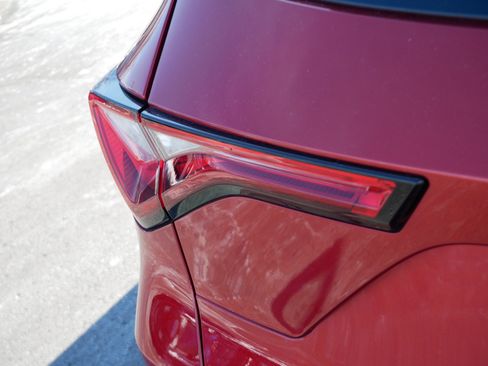 Used 2023 Acura MDX SH-AWD w/ Advance Package image 17