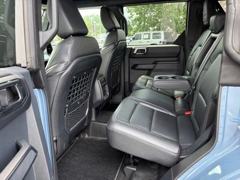 Used 2025 Ford Bronco Badlands AWD/4WD image 25