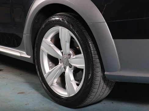 Used 2016 Audi A4 Premium w/ Audi MMI Navigation Plus AWD/4WD image 24