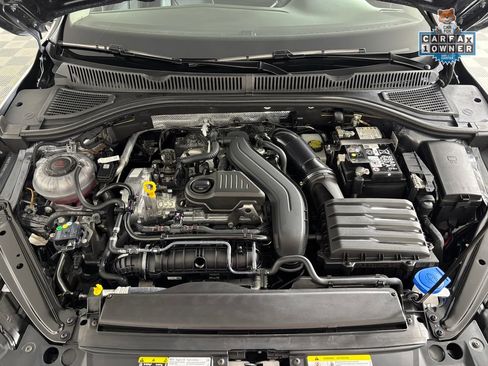 Used 2025 Volkswagen Jetta SEL FWD image 22