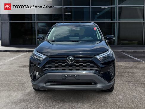 Used 2022 Toyota RAV4 XLE AWD/4WD image 12
