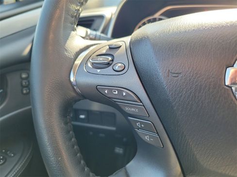 Used 2019 Nissan Murano SL image 24