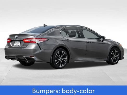 Used 2020 Toyota Camry SE FWD image 7