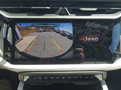 New 2026 Jeep Cherokee Limited image 20