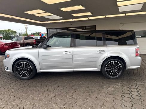 Used 2013 Ford Flex SEL AWD/4WD image 9