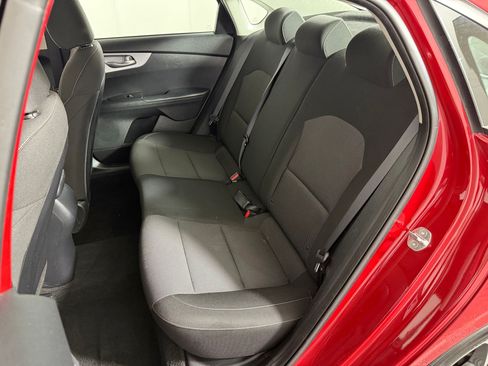Used 2024 Kia Forte LXS FWD image 13