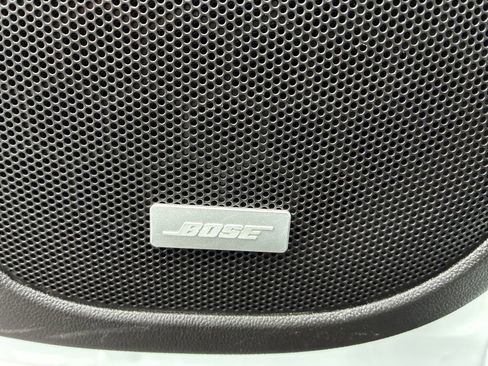 Used 2023 GMC Acadia AT4 image 26