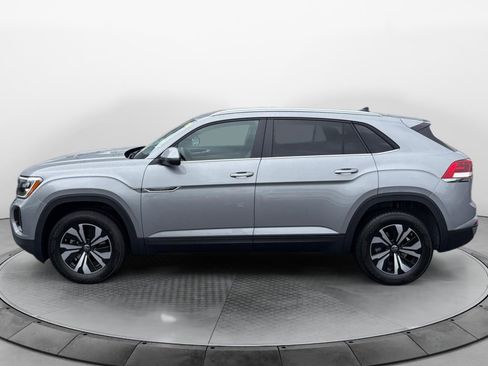 New 2026 Volkswagen Atlas Cross Sport SE AWD/4WD image 4