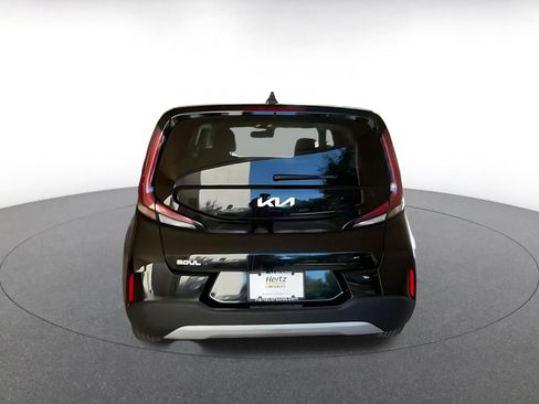Used 2025 Kia Soul LX w/ LX Technology Package image 10