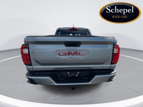Certified 2024 GMC Canyon Denali image 7