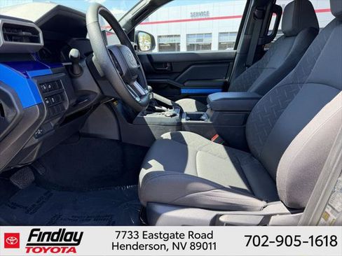 Certified 2025 Toyota Tacoma SR5 AWD/4WD image 6