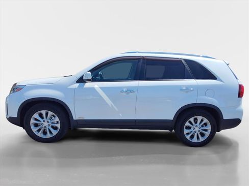Used 2014 Kia Sorento EX w/ EX V6 Touring Package AWD/4WD image 2