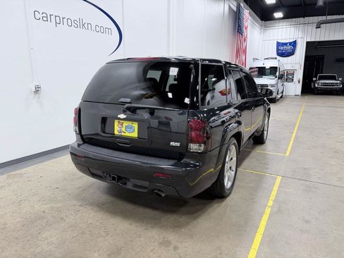 Used 2008 Chevrolet TrailBlazer SS w/ Sun And 6-Disc Cd Package RWD image 7