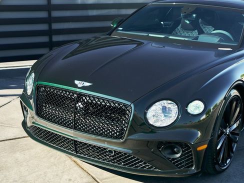 Used 2023 Bentley Continental GT Speed image 5