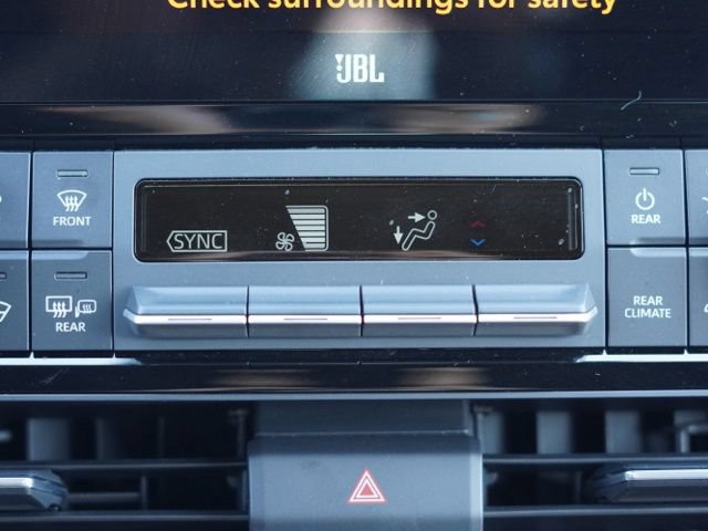 Certified 2025 Toyota Grand Highlander AWD Hybrid image 31